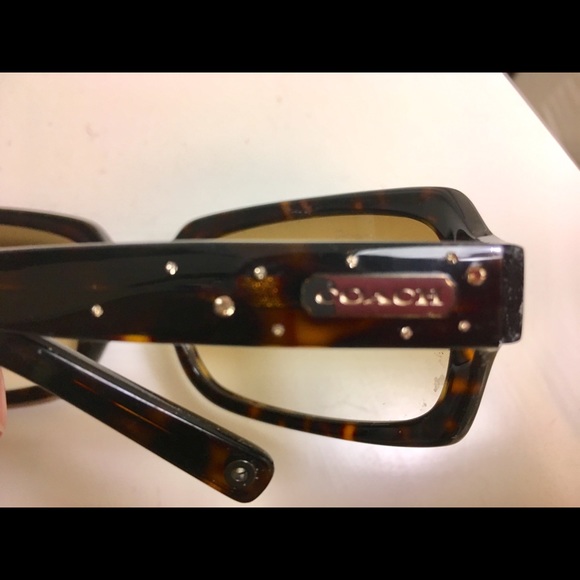 Coach Sunglasses - Picture 3 of 3